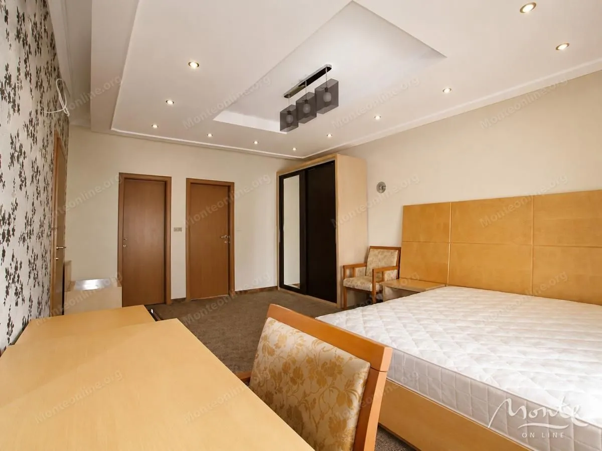 Prodaja, kuća, 226m², Lepetani, Tivat