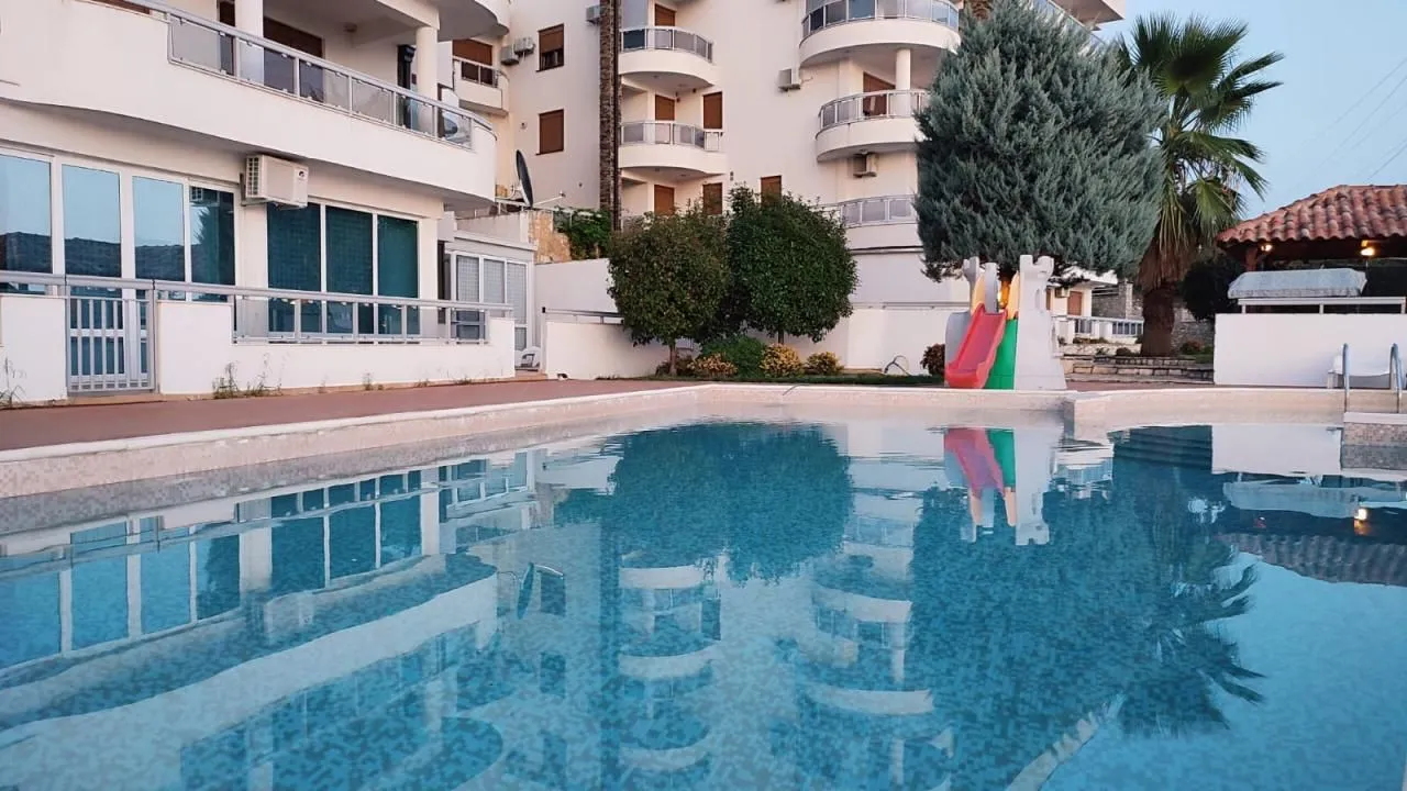 Sale, three bedroom apartment, 104m², Dobra Voda, Budva