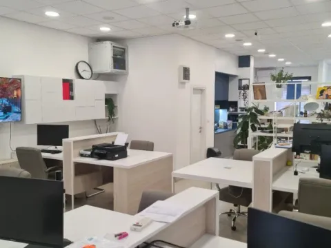 Prodaja, poslovni prostor, 98m2, Stari Aerodrom, Podgorica Prodaja, poslovni prostor, 98m2, Stari Aerodrom, Podgorica