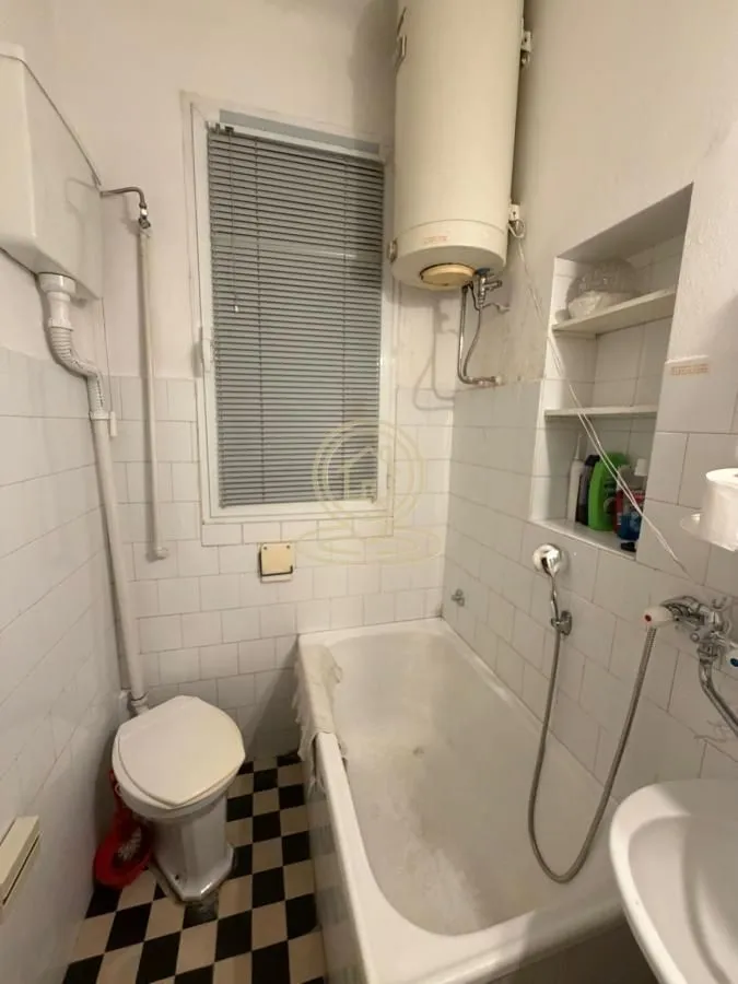 Rent, two bedroom apartment, 50m², Stari Grad, Beograd