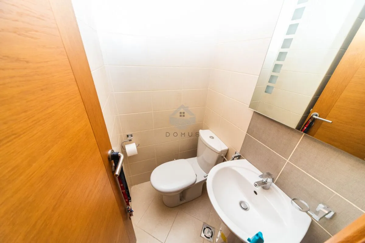 Sale, two bedroom apartment, 69m², Pobrežje, Podgorica
