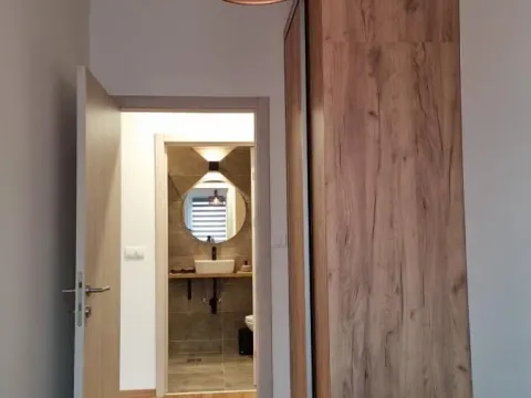 Izdavanje, jednosoban stan, 38m², Grbavica, Novi Sad Sve Podlokacije - image 14