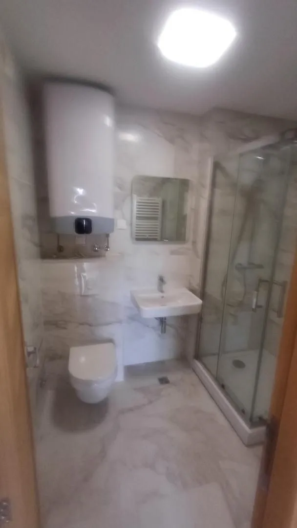 Izdavanje, jednosoban stan, 45m², New City, Podgorica