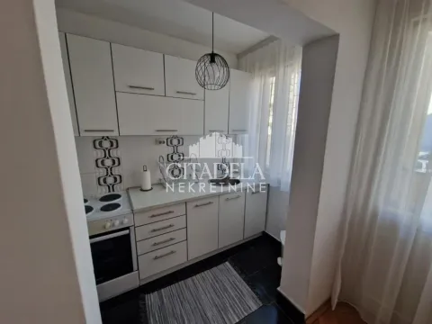 Izdavanje, dvosoban stan, 49m², Karaburma, Palilula Sve Podlokacije - image 11