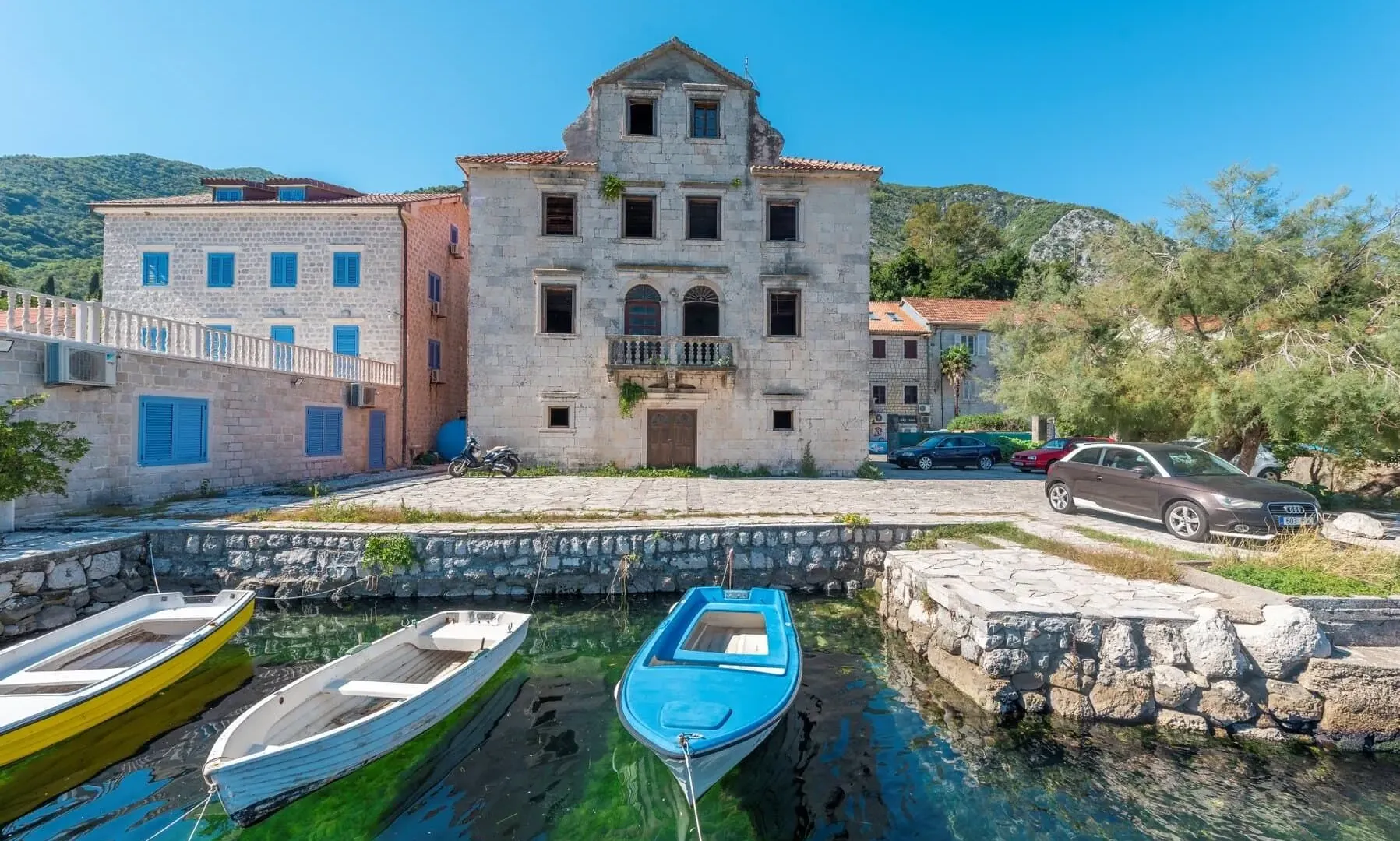 Sale, house, 424m², Prčanj, Kotor