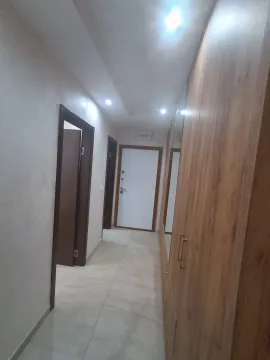 Izdavanje, dvosoban stan, 65m², Centar, Tivat - image 4