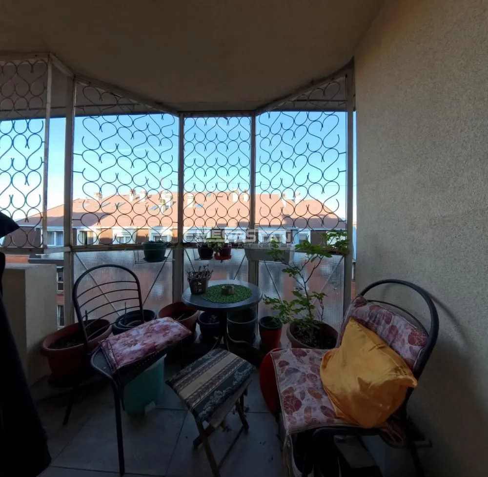 Sale, four bedroom apartment, 101m², Vukov Spomenik, Zvezdara Sve Podlokacije