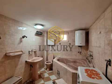 Izdavanje, jednosoban stan, 60m², Donja Gorica, Podgorica - image 4
