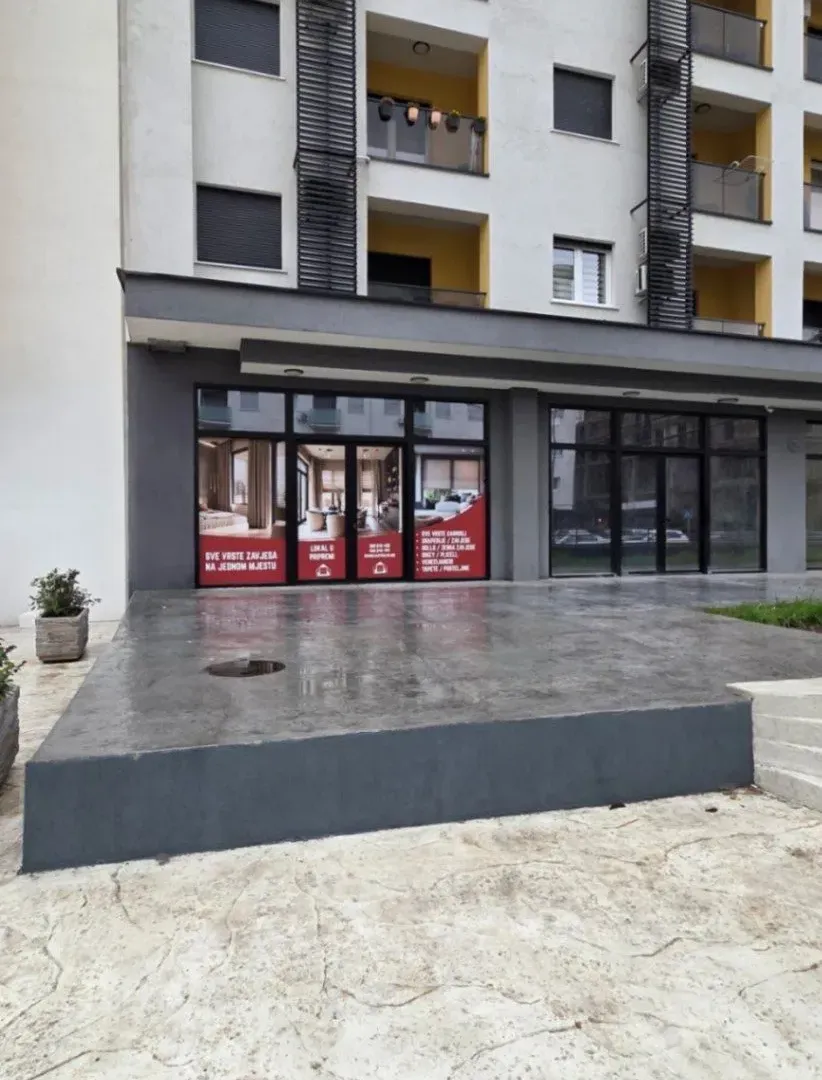 Izdavanje, poslovni prostor, 170m², Pobrežje, Podgorica