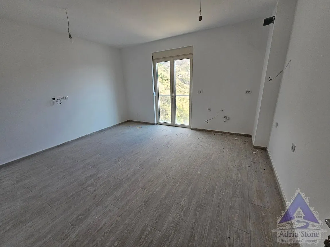 Sale, one bedroom apartment, 45m², Bečići, Budva