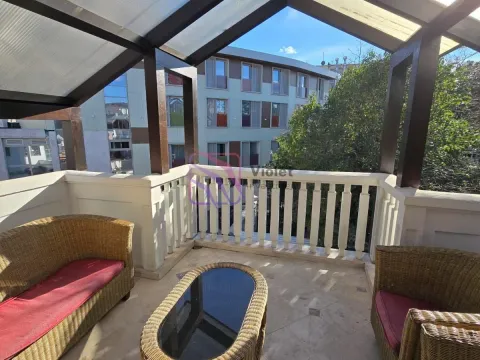 Rent, office space, 140m², Centar, Podgorica - image 11