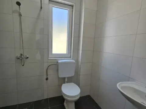 Sale, two bedroom apartment, 53m², Petrovac, Budva - image 3