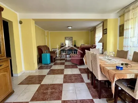 Prodaja, kuća, 341m², Grocka, Beograd - image 2