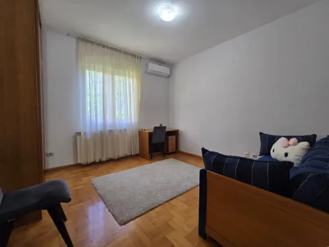 Rent, three bedroom apartment, 114m², Pod Goricom, Podgorica - image 6