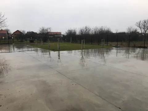 Prodaja, poslovni prostor, 330m², Zemun Ugrinovci, Zemun Sve Podlokacije - image 5