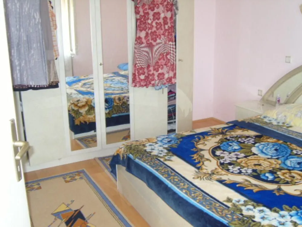 Prodaja, kuća, 200m², Crvene livade, Jagodina