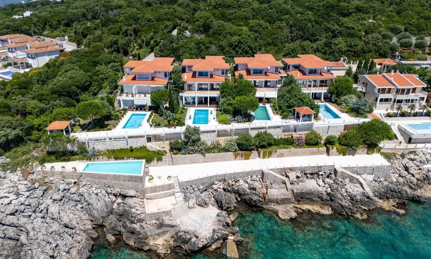 Sale, house, 416m², Utjeha, Bar