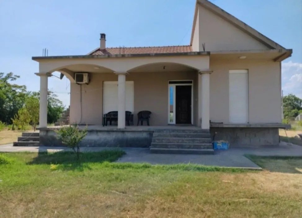 Prodaja, kuća, 150m², Zeta, Podgorica