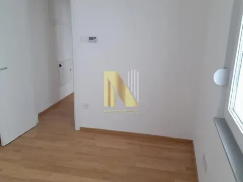 Rent, office space, 52m², Telep, Novi Sad Sve Podlokacije - image 4