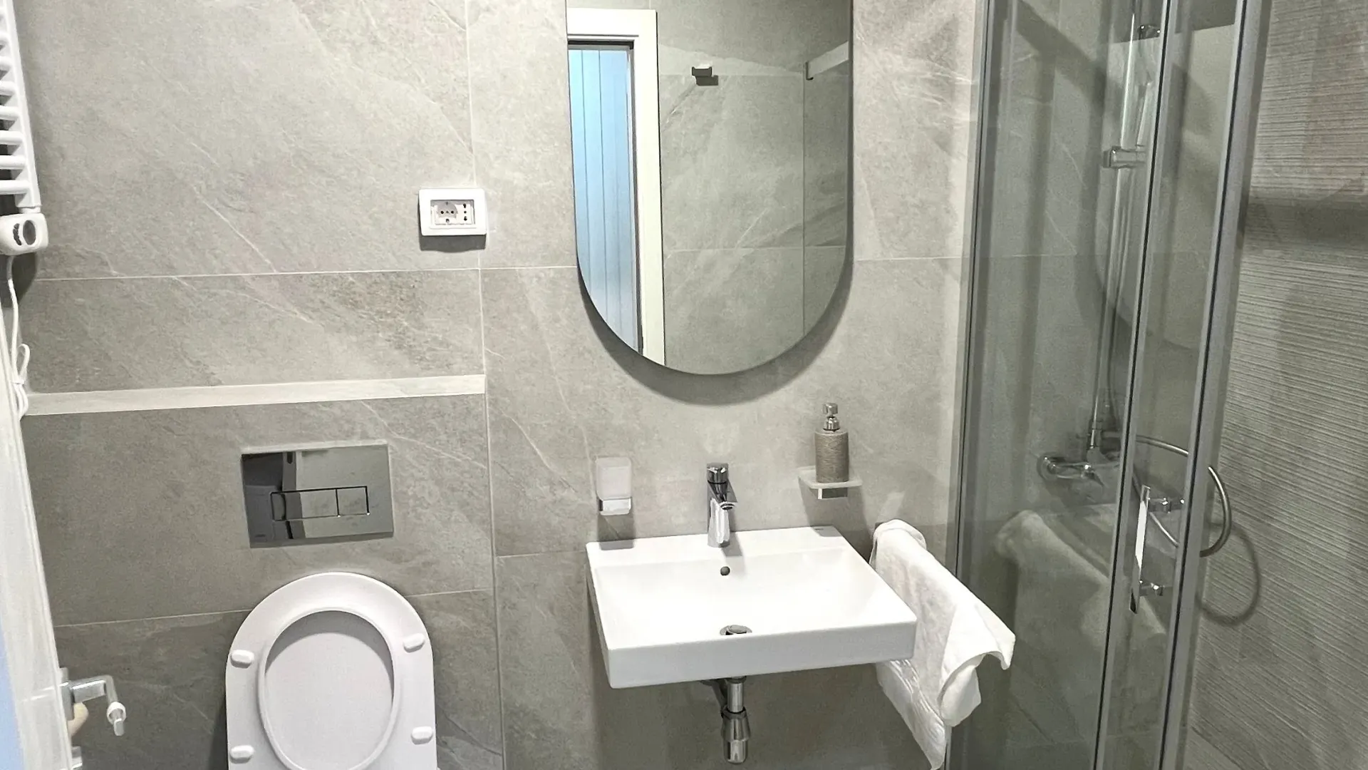 Rent, one bedroom apartment, 47m², Central Point, Podgorica