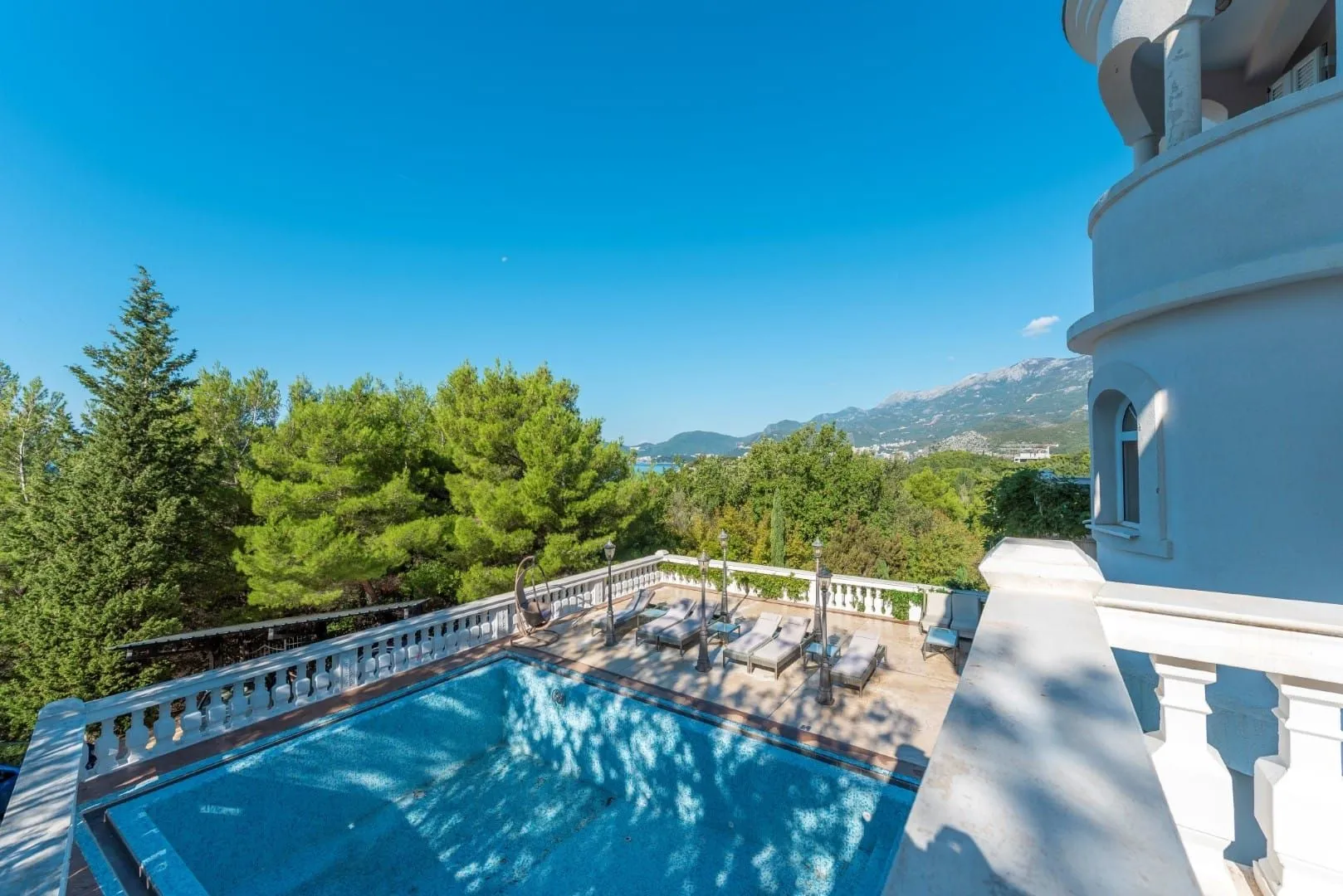 Sale, house, 485m², Sveti Stefan, Budva