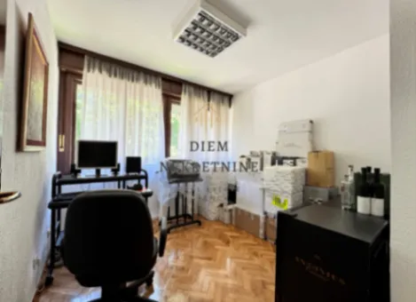 Izdavanje, poslovni prostor, 52m², Preko Morače, Podgorica - image 4