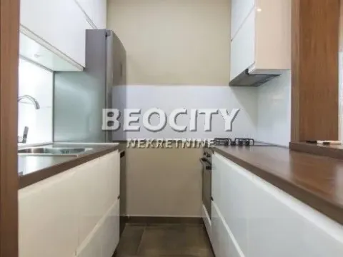 Izdavanje, trosoban stan, 74m², Dorćol Sve Podlokacije, Beograd - image 4