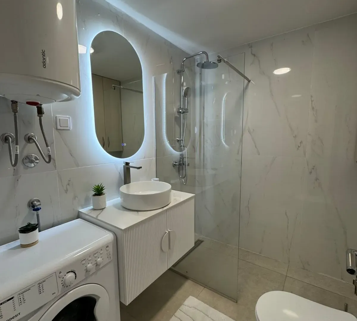Prodaja, dvosoban stan, 74m², Bečići, Budva