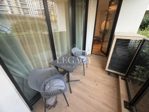 Rent, two bedroom apartment, 60m², Savski Venac, Beograd - image 12