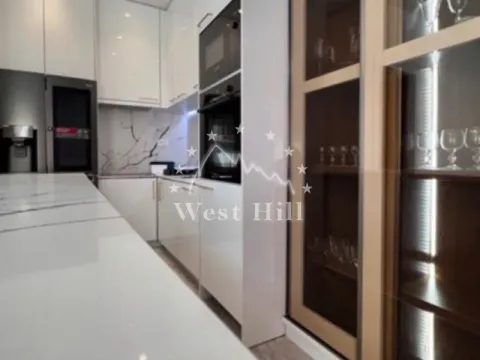 Sale, one bedroom apartment, 56m², Rafailovići, Budva - image 9