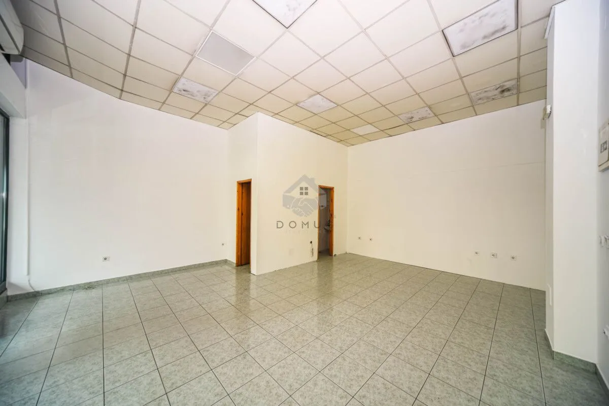 Rent, office space, 38m², Stari Aerodrom, Podgorica