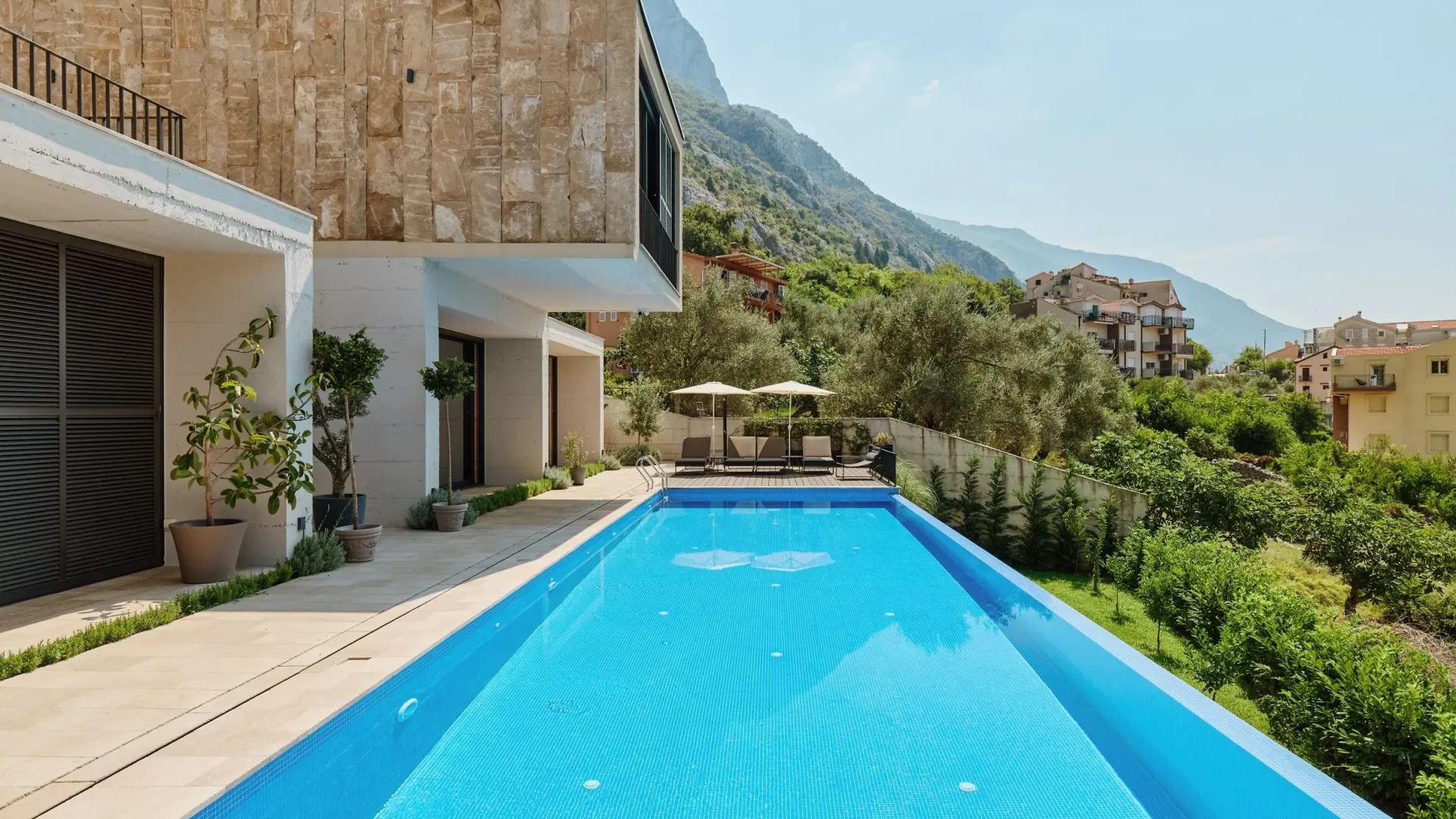 Sale, house, 419m², Dobrota, Kotor