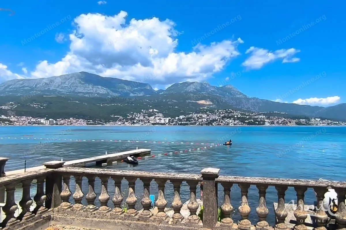 Prodaja, kuća, 120m², Herceg Novi, Crna Gora