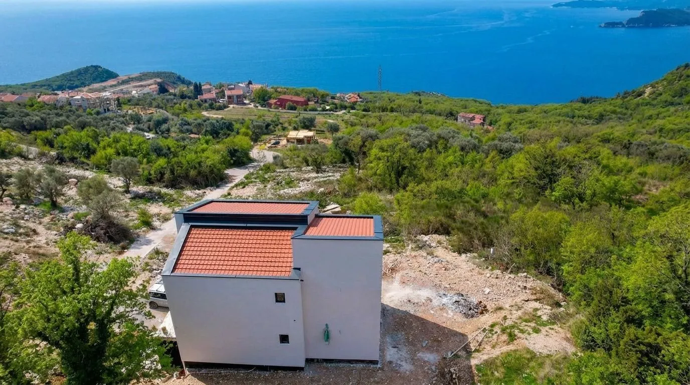 Sale, house, 290m², Blizikuće, Budva