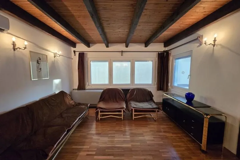Sale, four bedroom apartment, 102m², Zvezdara Sve Podlokacije, Beograd