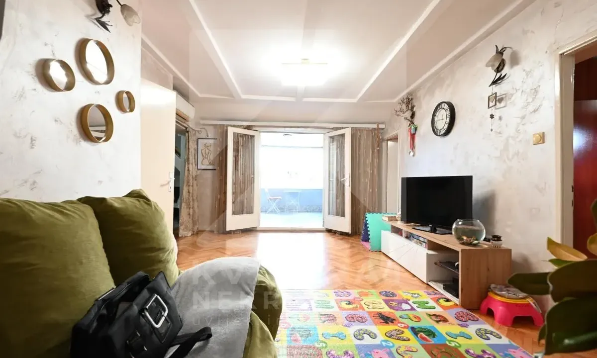 Sale, two bedroom apartment, 87m², Centar, Podgorica