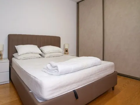Rent, two bedroom apartment, 80m², Preko Morače, Podgorica - image 7