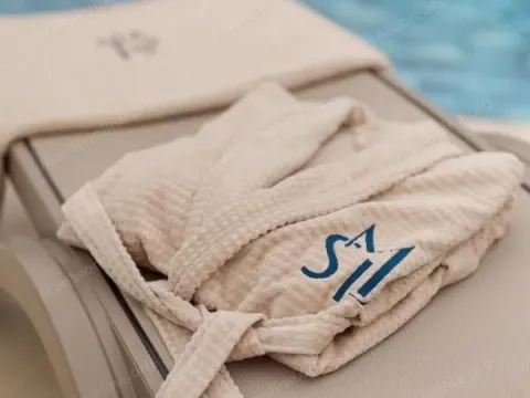 Sale, three bedroom apartment, 191m², Dobrota, Kotor - image 22