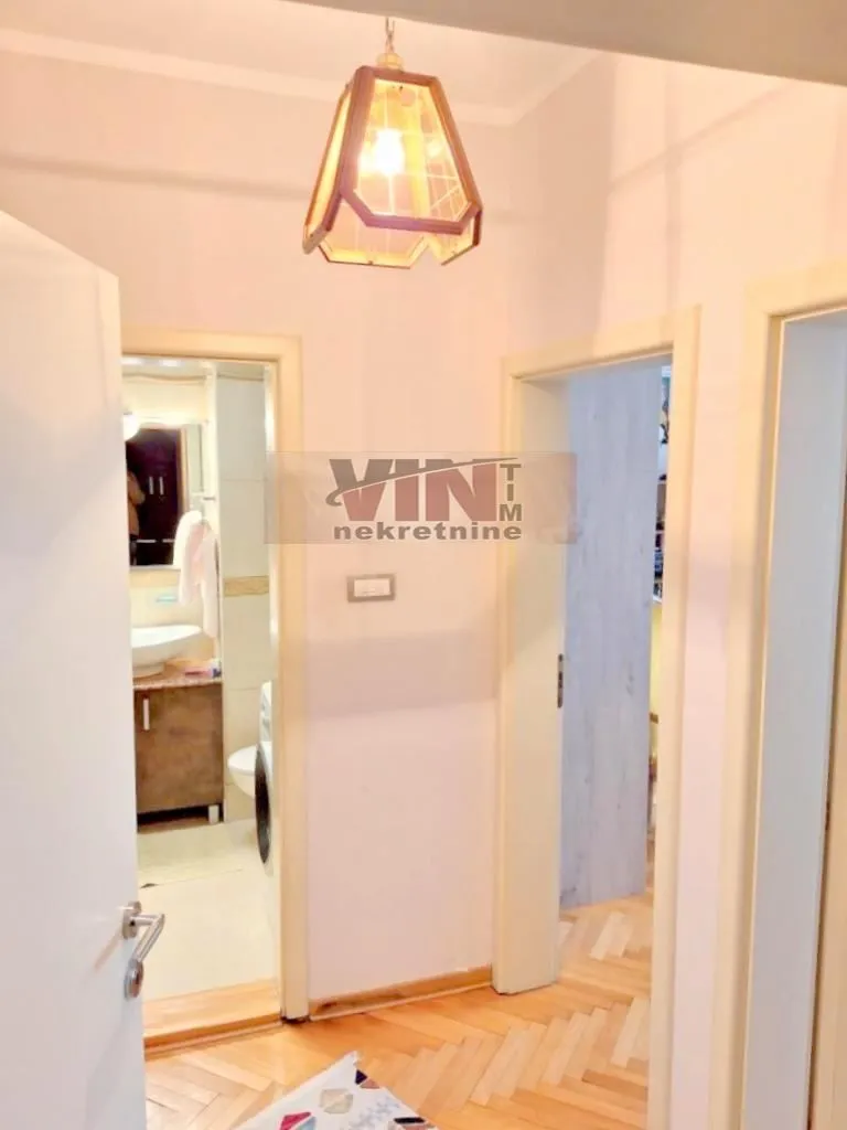 Sale, four bedroom apartment, 100m², Zvezdara Sve Podlokacije, Beograd