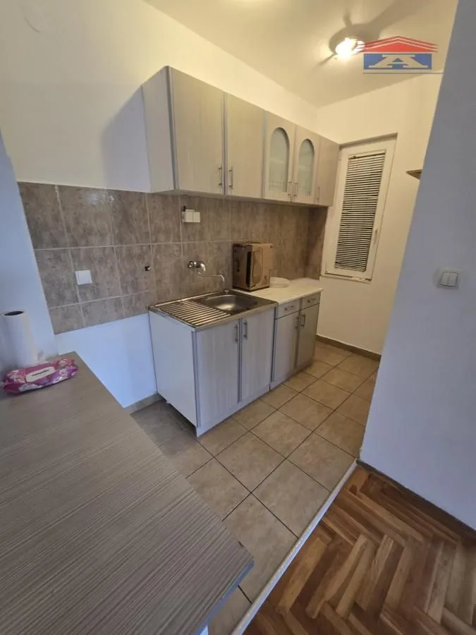 Rent, office space, 65m², Grbavica, Novi Sad Sve Podlokacije