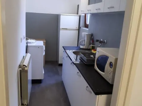 Izdavanje, dvosoban stan, 51m², Stari Grad, Beograd - image 8