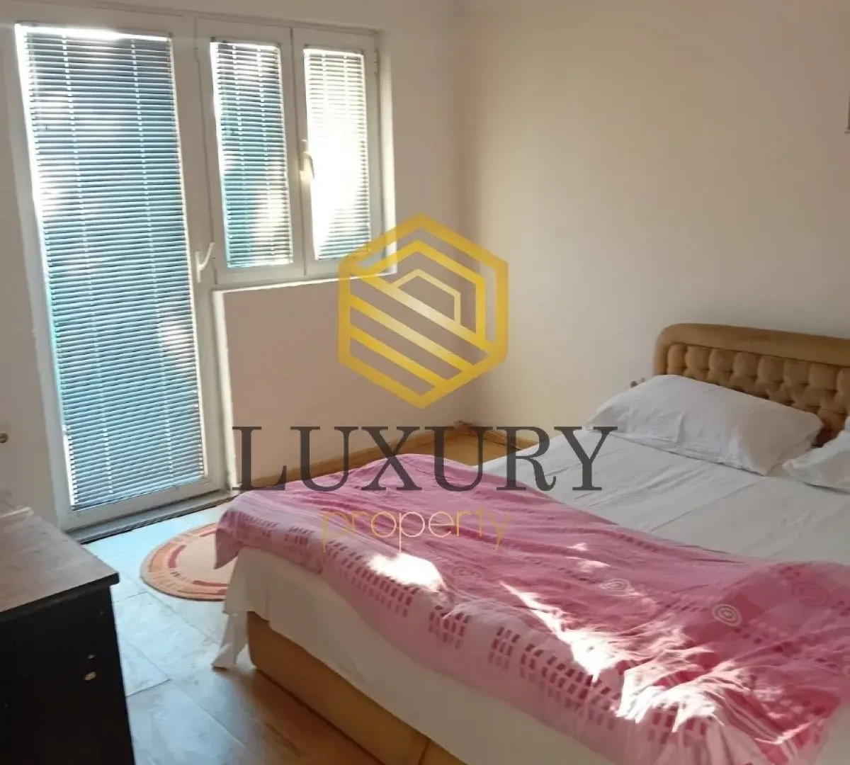 Rent, two bedroom apartment, 73m², Stari Aerodrom, Podgorica