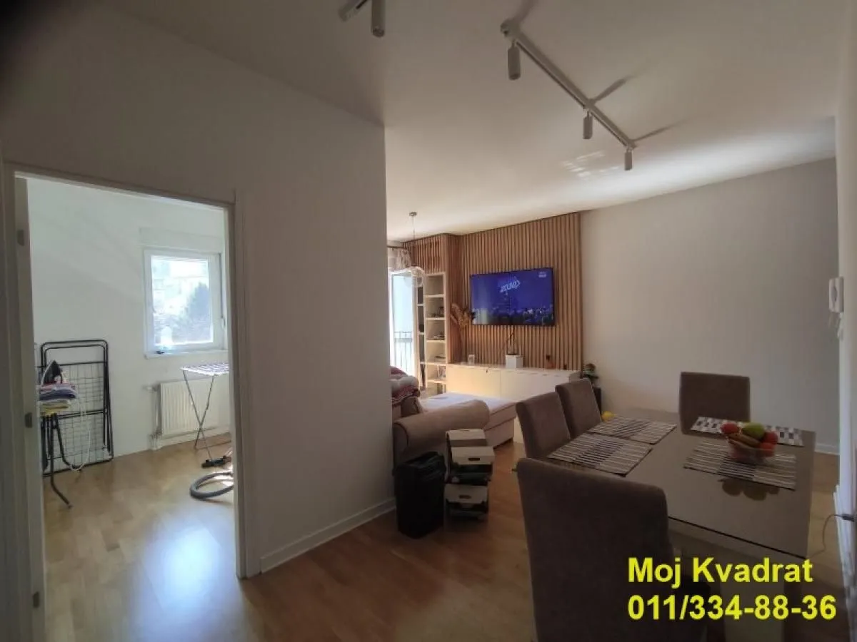 Prodaja, trosoban stan, 74m², Karaburma, Palilula Sve Podlokacije