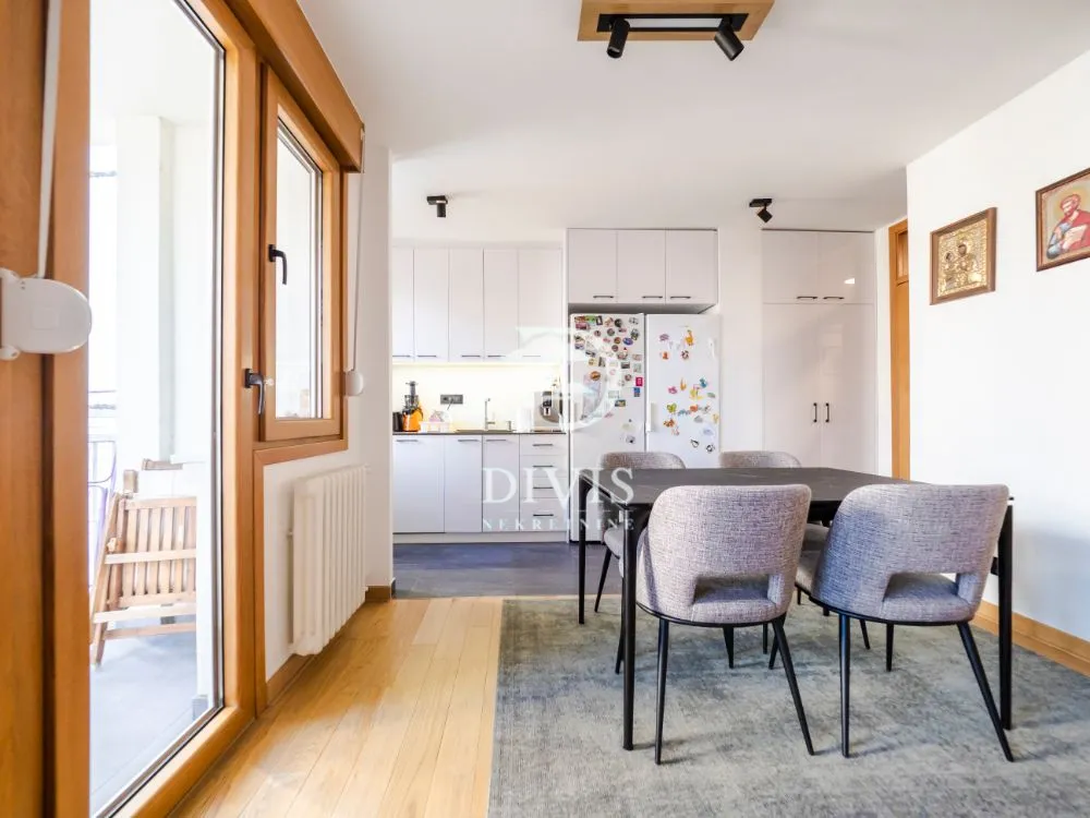 Prodaja, četvorosoban stan, 71m², Dorćol Sve Podlokacije, Beograd