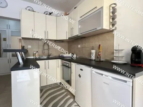 Izdavanje, jednosoban stan, 40m², Topla, Herceg Novi - image 2