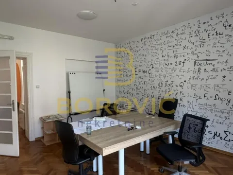 Rent, four bedroom apartment, 115m², Vračar Sve Podlokacije, Beograd - image 11