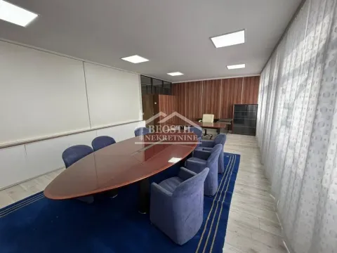 Rent, office space, 260m², Kluz, Zvezdara Sve Podlokacije - image 16