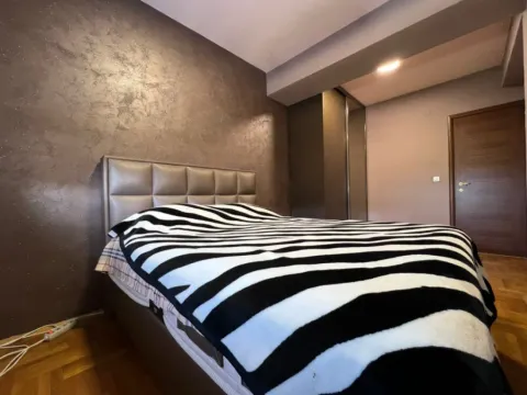 Izdavanje, dvosoban stan, 79m², City Kvart, Podgorica - image 4