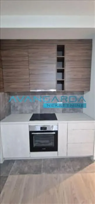 Izdavanje, stan, 75m², Beograd Na Vodi, Beograd
