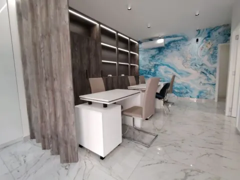 Rent, office space, 44m², Centar, Budva - image 2